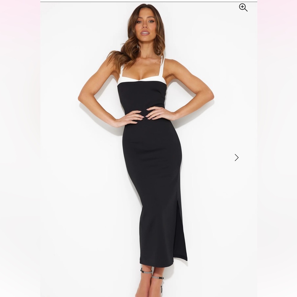 Hello Molly In Her Prime Midi Dress Black